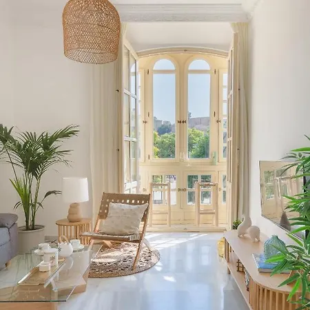 Balcon De Picasso: Bright With Incredible Views Appartement *
