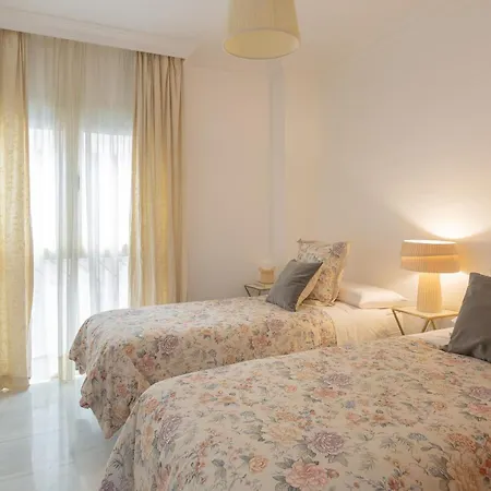 Apartmán Balcon De Picasso: Bright With Incredible Views Màlaga