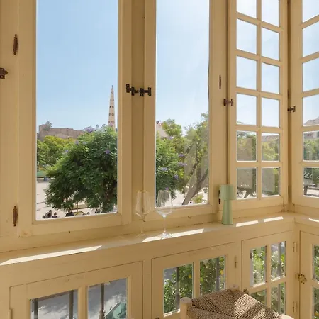 Balcon De Picasso: Bright With Incredible Views *