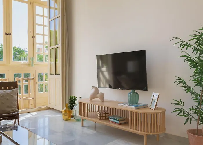 公寓 Balcon De Picasso: Bright With Incredible Views *