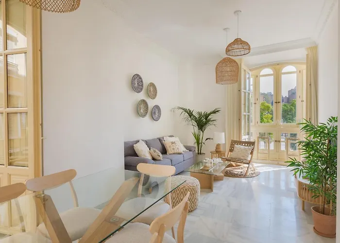 Balcon De Picasso: Bright With Incredible Views 马拉加