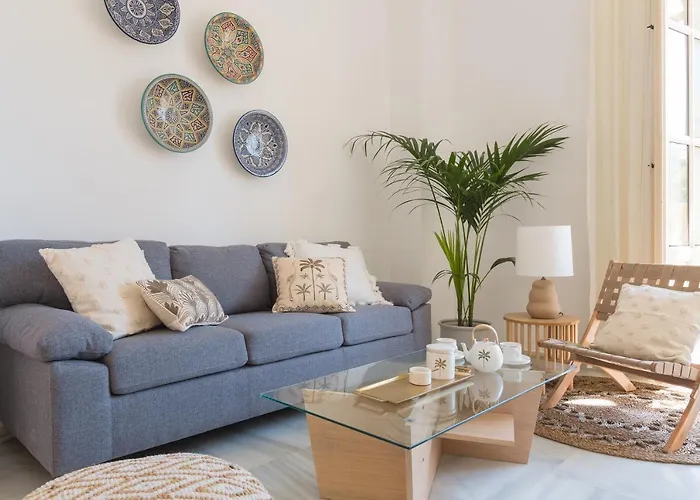 Balcon De Picasso: Bright With Incredible Views 公寓